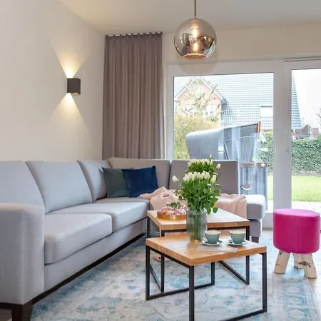 Family Hues Comfortable Westerland